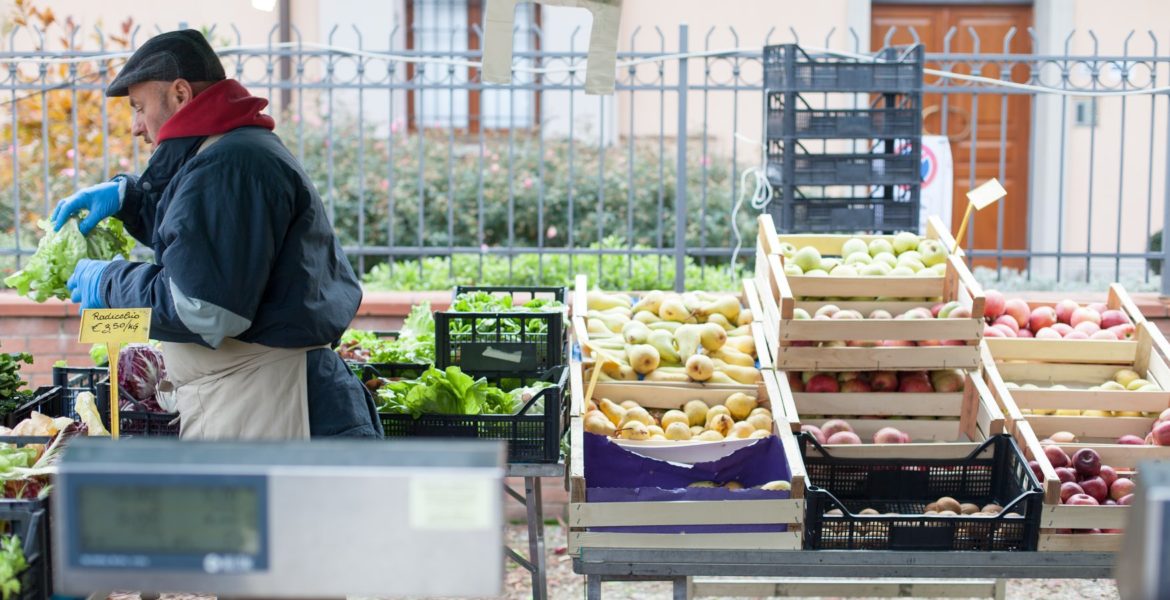 Mercati di Frutta e Verdura a Bologna